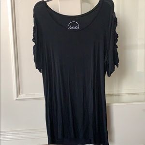 Inc black top euc
